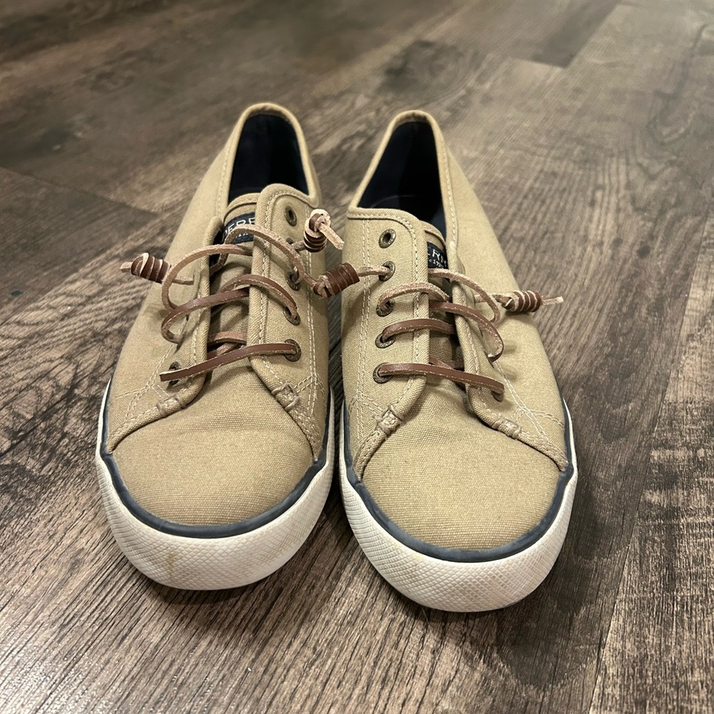 Sperry Tennis Shoes